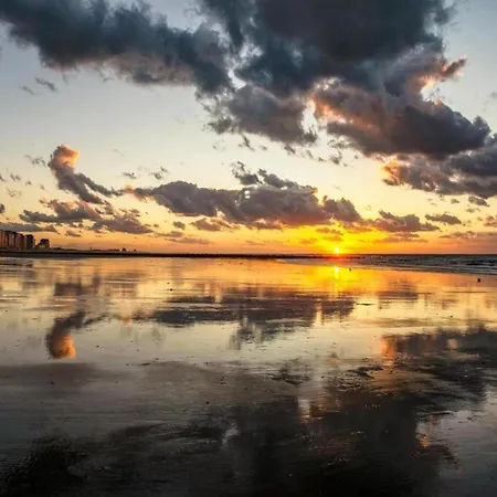 In Near Sandy Apartamento *